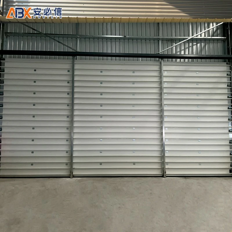 香港特别行政区快速滑升门